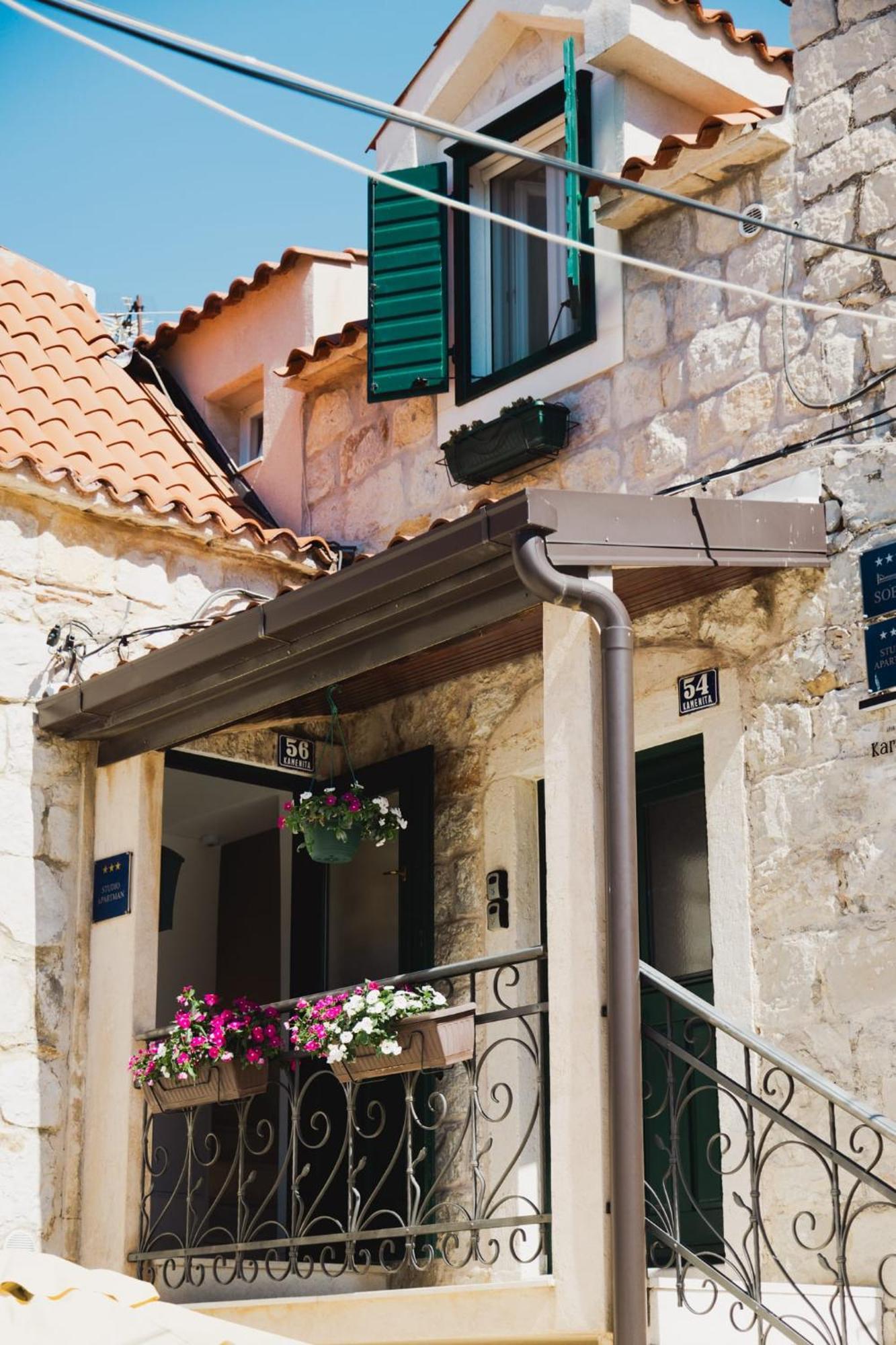 Apartments & Room Kartolina Split Exterior photo