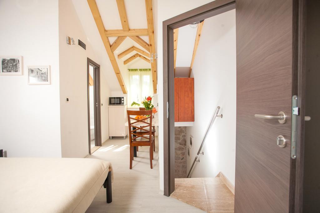 Apartments & Room Kartolina Split Exterior photo